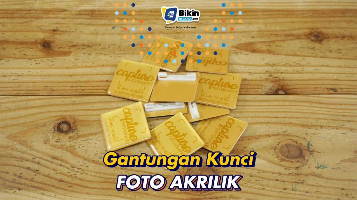Gantungan Kunci Foto Akrilik, Hadiah yang Unik dan Personal!